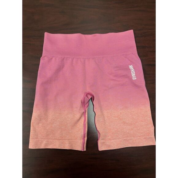 Gymshark Pink Ombré Biker Shorts Size Medium - Picture 1 of 6